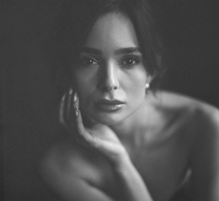 emma film 2 close crop