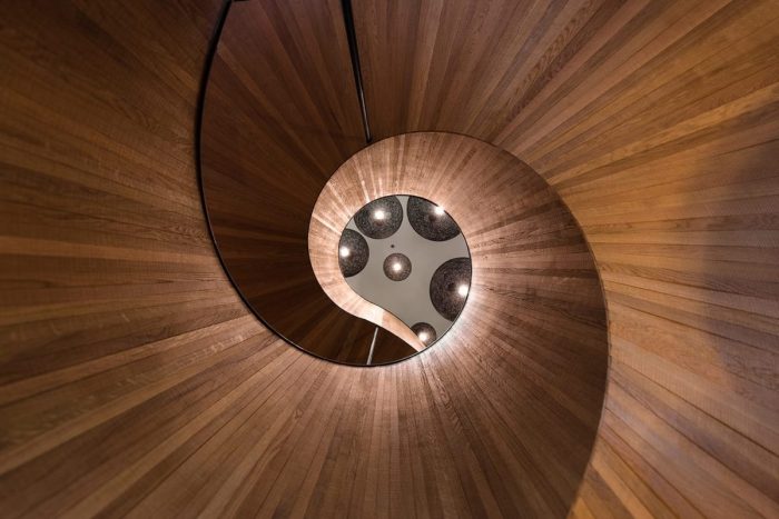 spiral staircase M